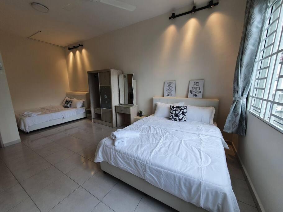 3Storey House 13Pax Family Suite 峇六拜 外观 照片